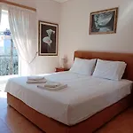 Daire Alexadra's House *