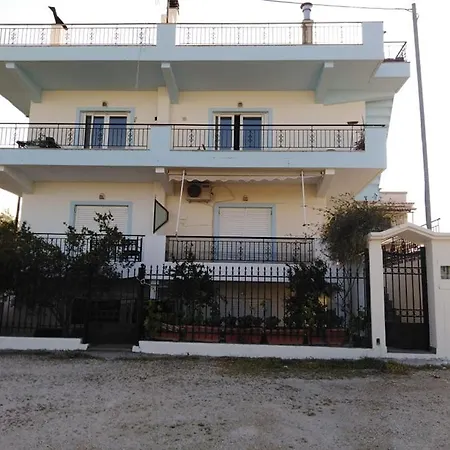 Apartman Alexadra's House Káto Almirí
