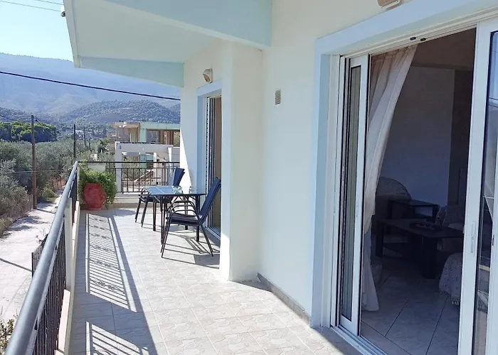 Alexadra's House * Kato Almiri