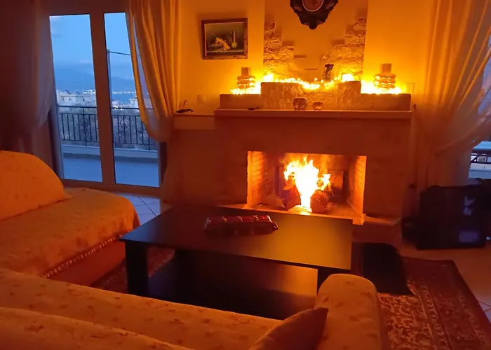 Alexadra's House Като-Алмири